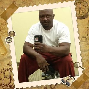 Meet your Posher, Amos